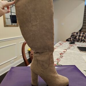 Madden Girl Tan Heeled Boots